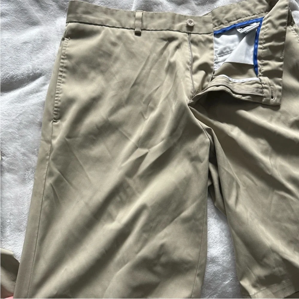 Bundle of 2 - Slazenger Tan Khaki Slazenger Men’s Golf Shorts Size 34